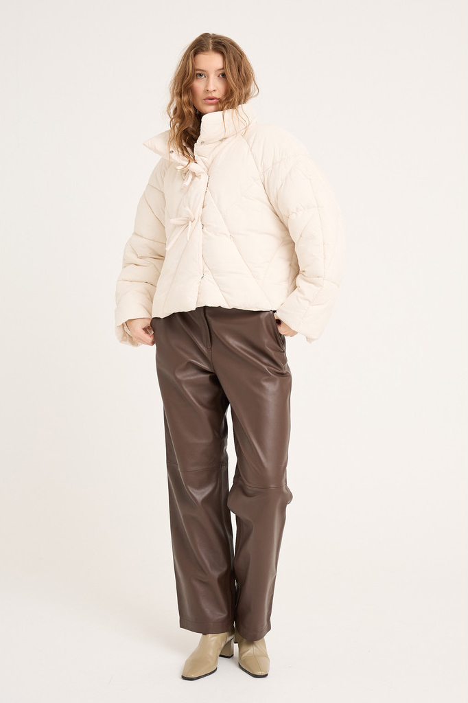 A-View - Jakke - Bowy Puffer Jacket - Off white