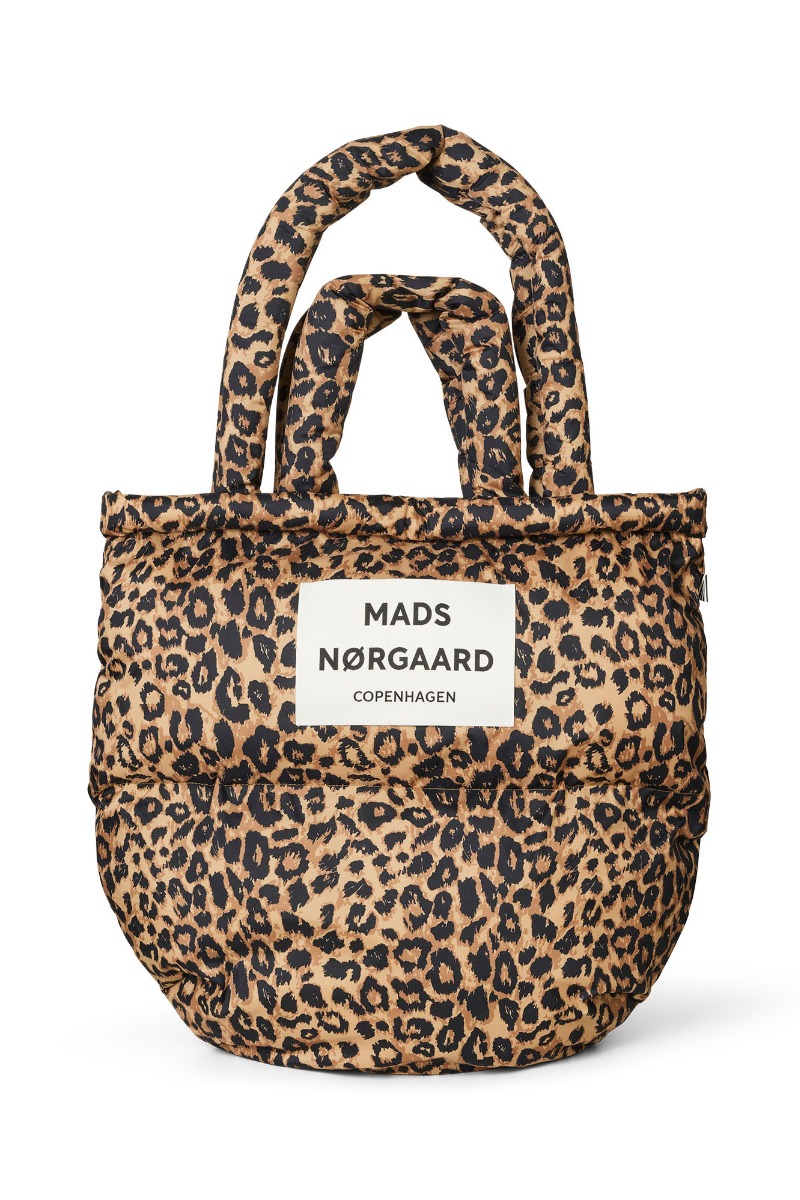 Mads Nørgaard - Taske - Light Ripstop Pillow AOP Bag - Leo AOP/Black