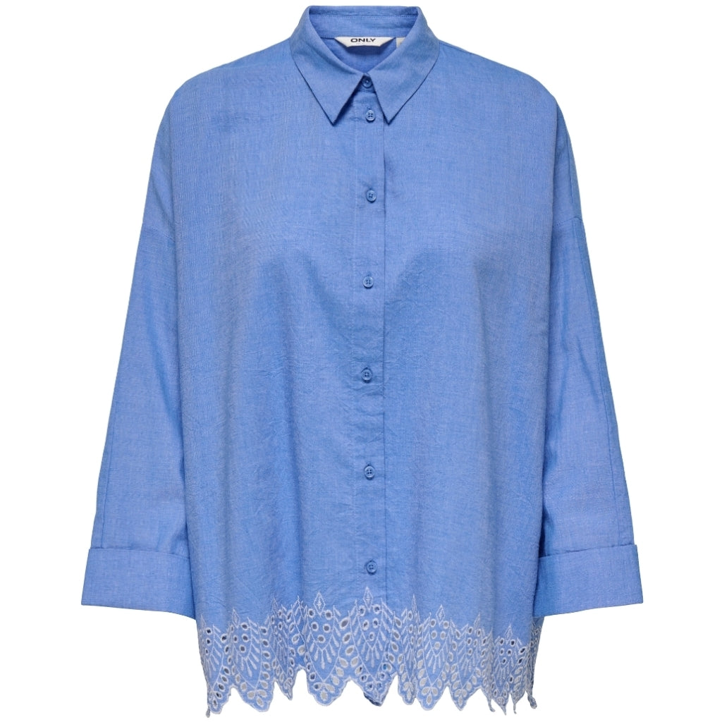 ONLY dame skjorte ONLGRACES - Blue Bonnet BRIGHT WHITE EMB.